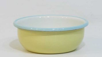 Enamel Bowl Yellow 12 cm