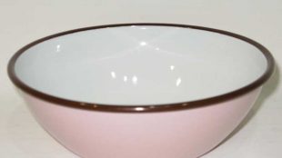 Enamel Bowl Pink 20 cm